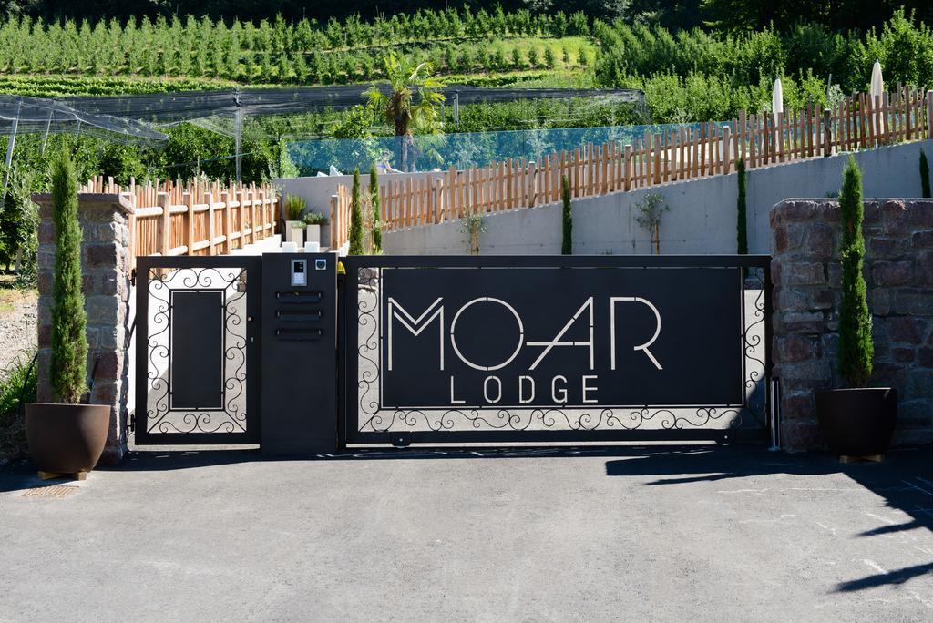 Moar Lodge Postal / Burgstall Luaran gambar