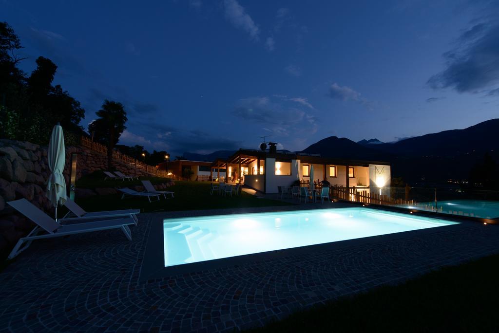 Moar Lodge Postal / Burgstall Luaran gambar