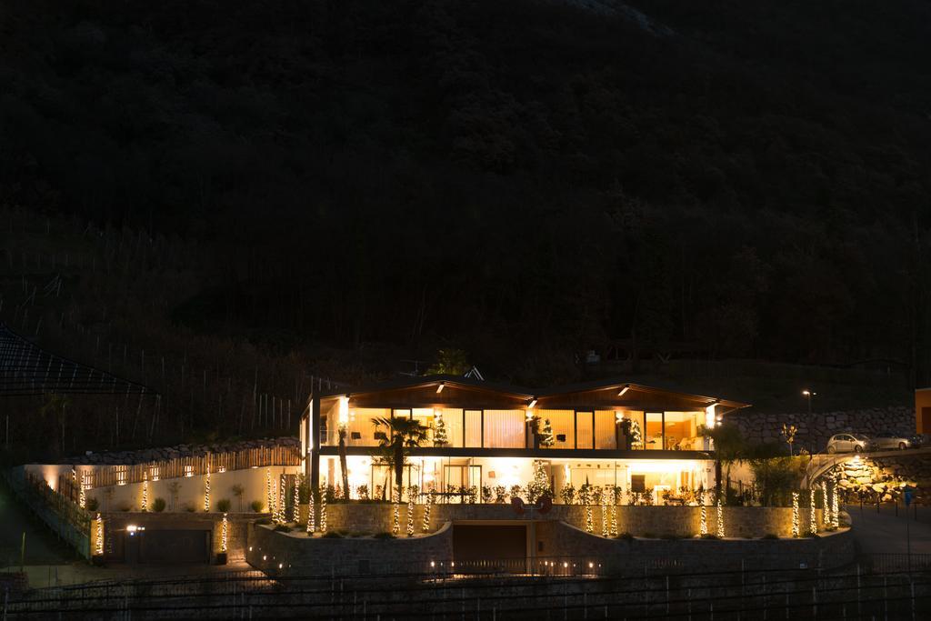 Moar Lodge Postal / Burgstall Luaran gambar
