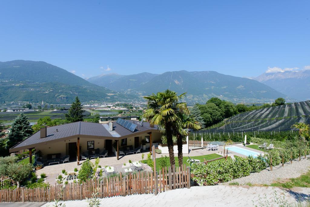 Moar Lodge Postal / Burgstall Luaran gambar