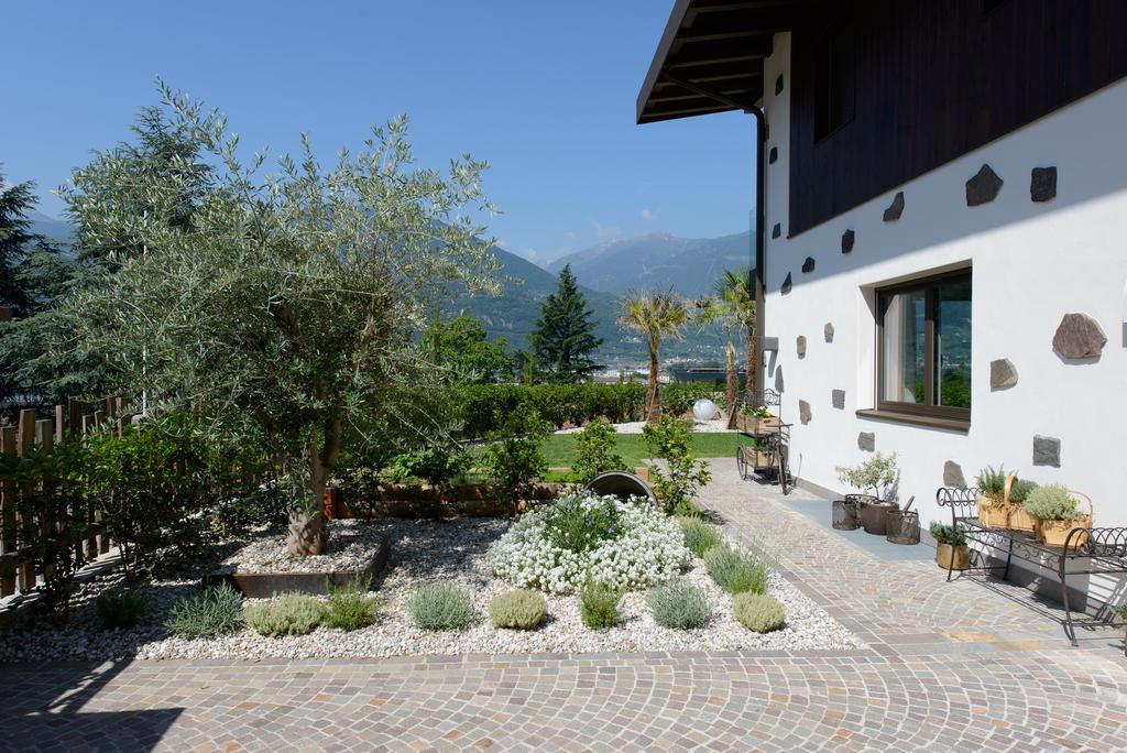Moar Lodge Postal / Burgstall Luaran gambar