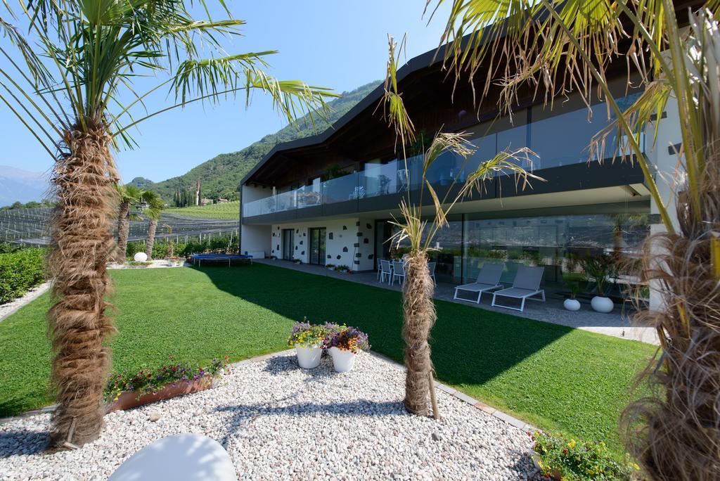 Moar Lodge Postal / Burgstall Luaran gambar