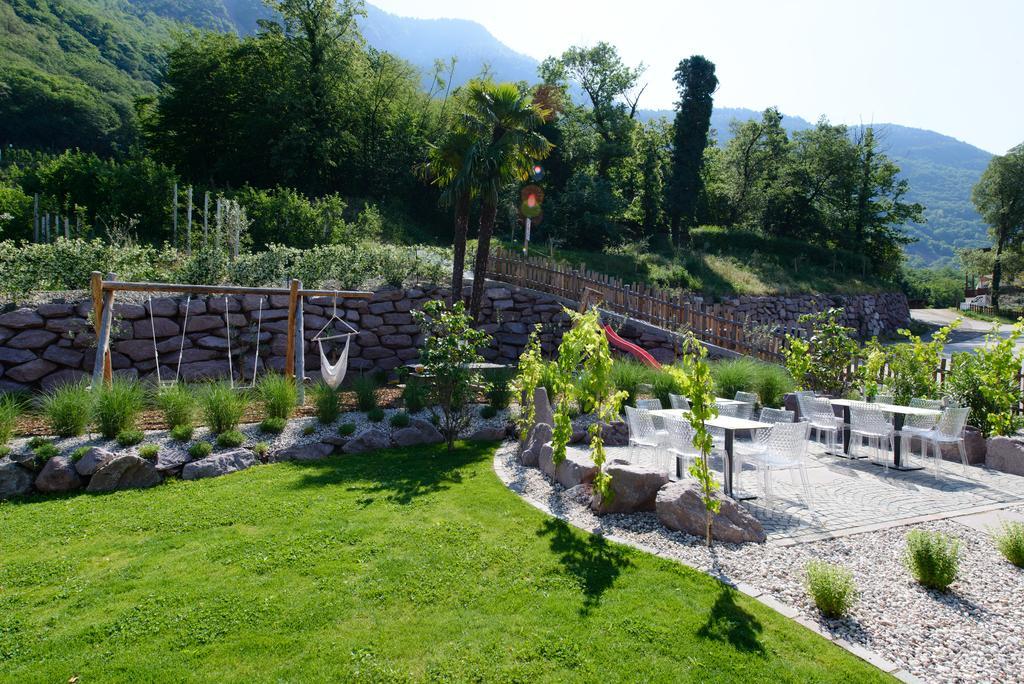 Moar Lodge Postal / Burgstall Luaran gambar